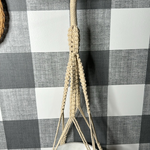 Ceramic Macrame Planter - Picture 5 of 5